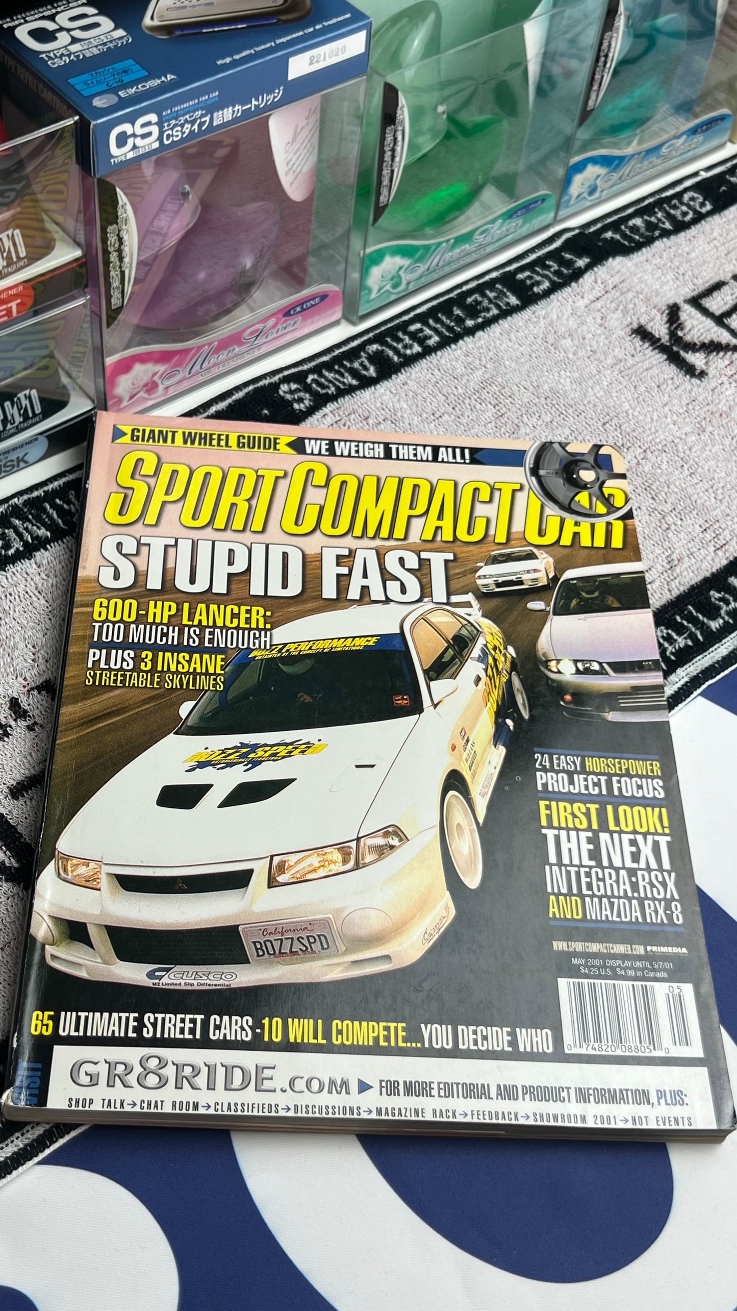 SPORT COMPACT 2001 May