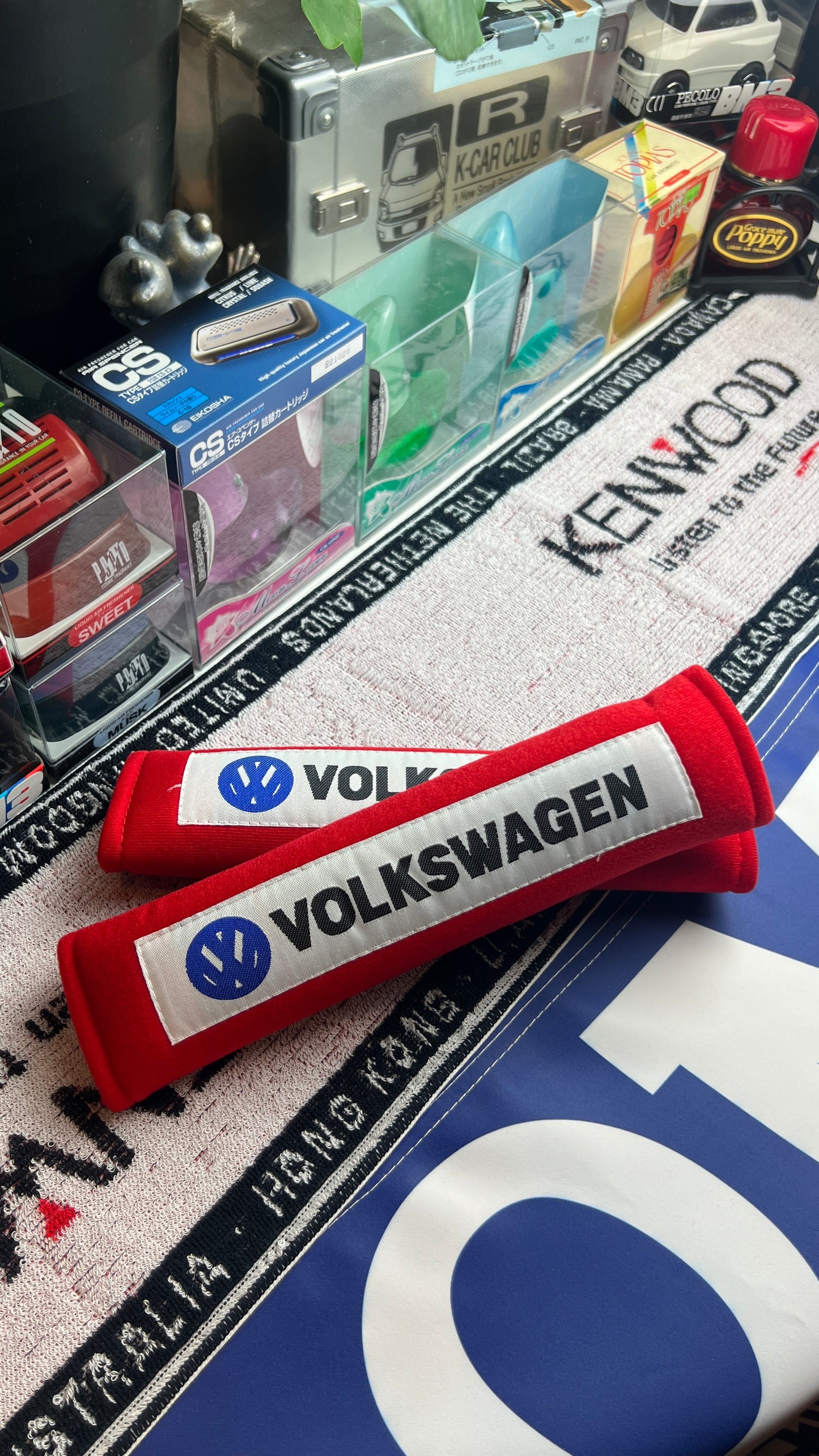 VOLKSWAGEN Seat Belt Pads