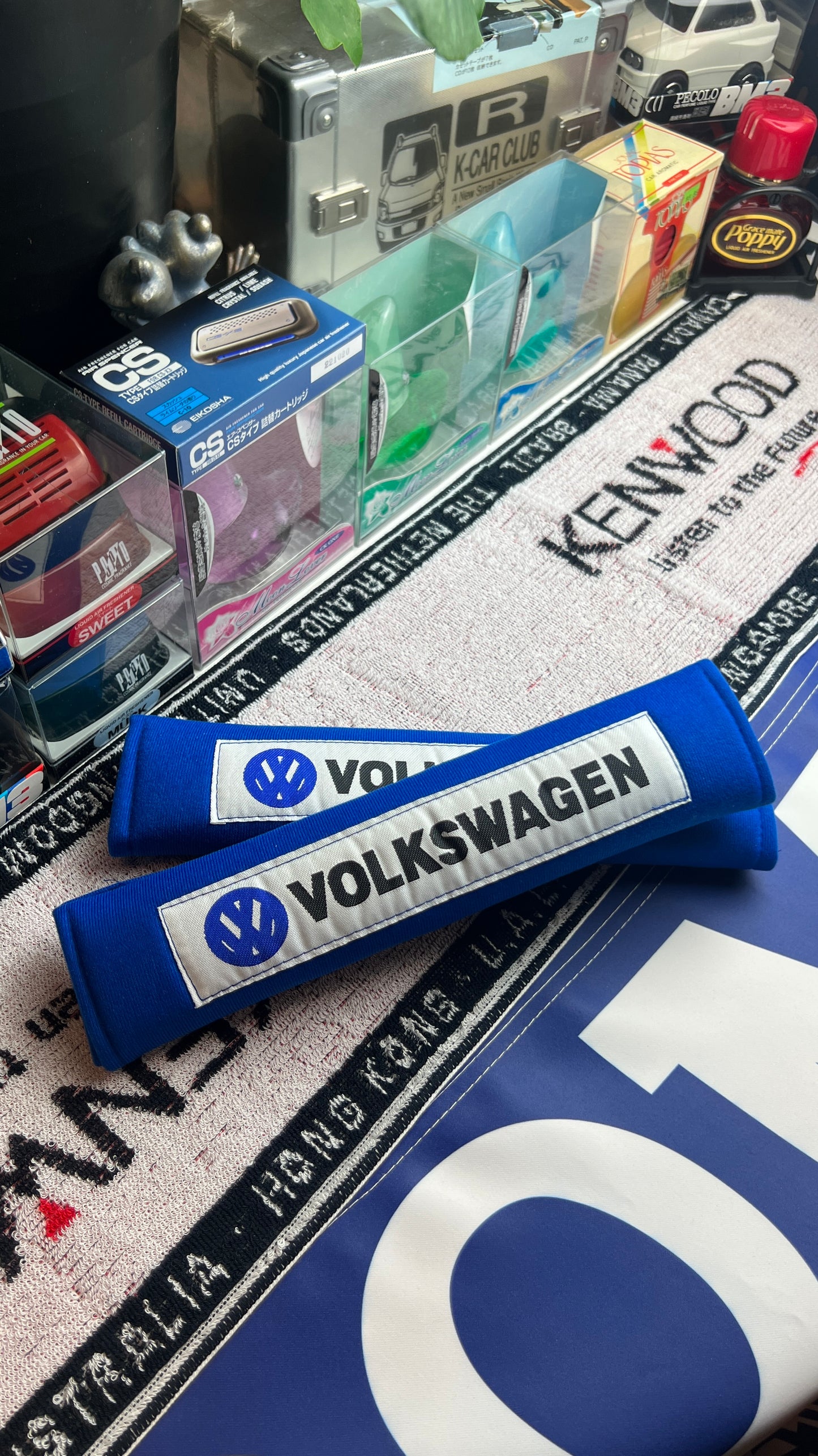 VOLKSWAGEN Seat Belt Pads